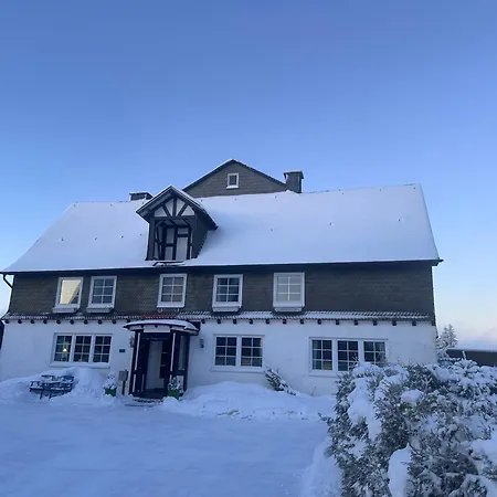 Guest house Haus Astenalm - Seasons 3*